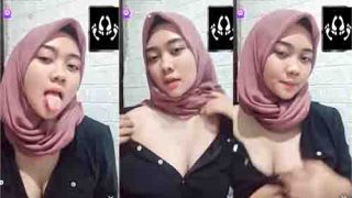 Bokep Sherly Jilbab Hitam VCS Berbayar Hot